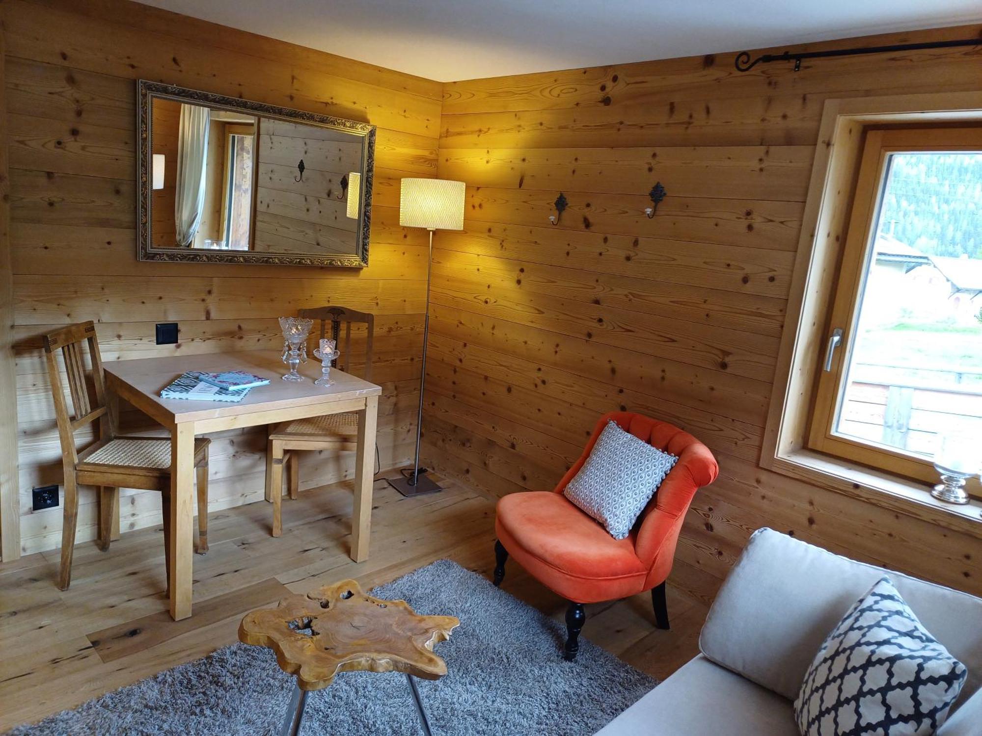 Hotel Chesa Staila Ла Пунт-Шамю Екстериор снимка