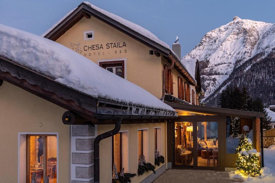 Hotel Chesa Staila Ла Пунт-Шамю Екстериор снимка